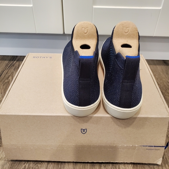 Rothy's Metallic Lattice Stitch Chelsea Boots - Picture 5 of 7